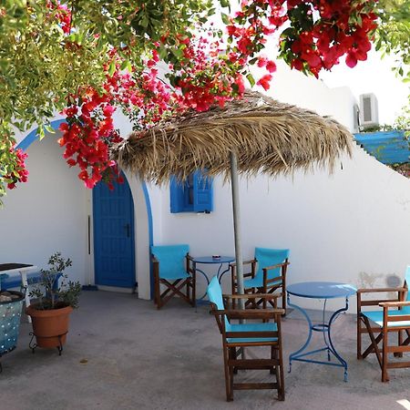 Santorini Seaside Retreat - Flora'S Summer Escape เปริสซา ภายนอก รูปภาพ