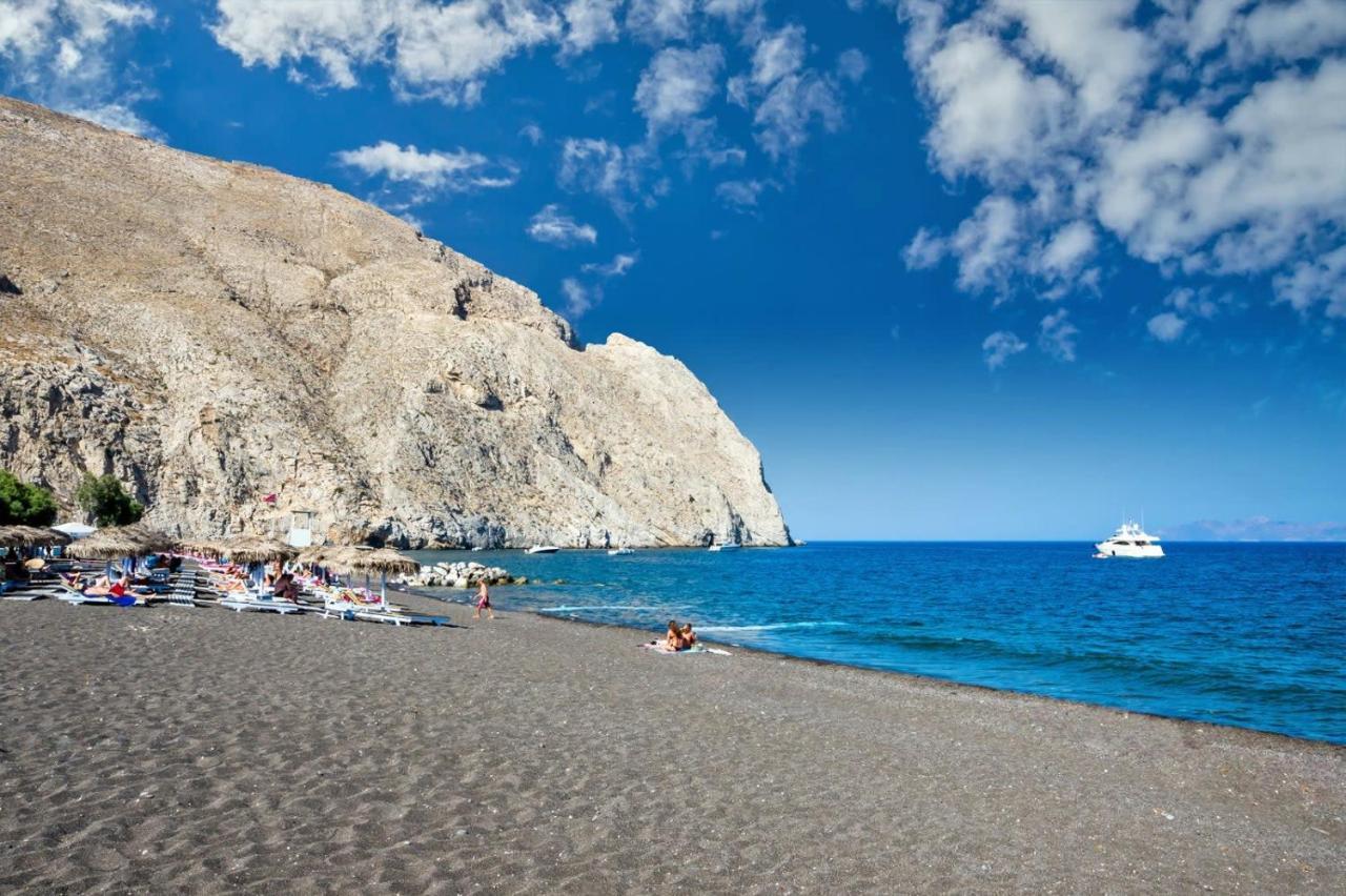Santorini Seaside Retreat - Flora'S Summer Escape เปริสซา ภายนอก รูปภาพ