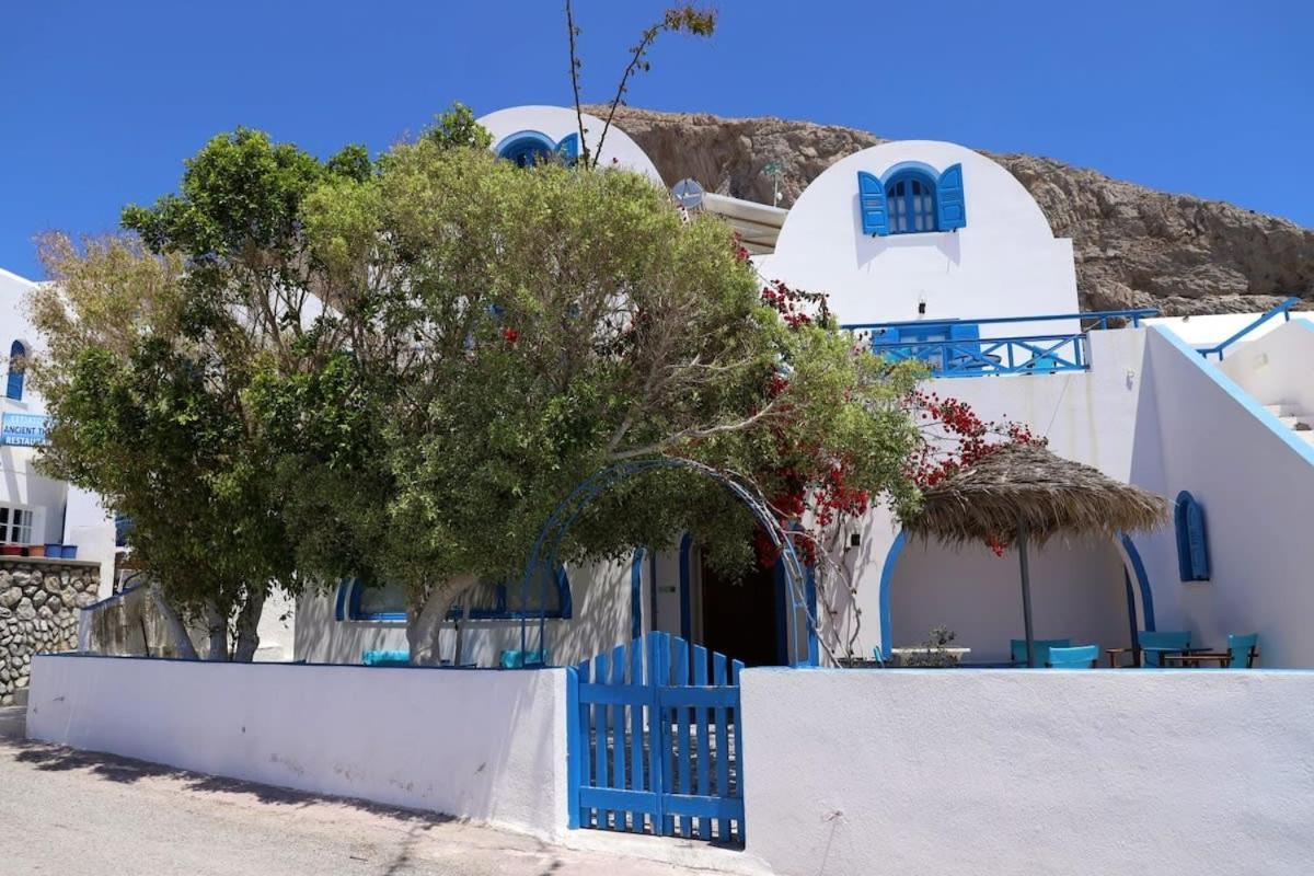 Santorini Seaside Retreat - Flora'S Summer Escape เปริสซา ภายนอก รูปภาพ